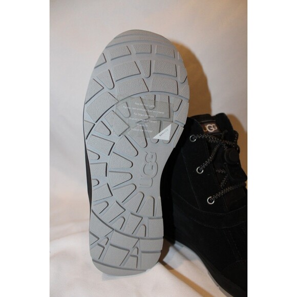 UGG Turlock Waterproof Insulated 200g Snow Boots YOUTH 5 WOMEN 6.5-7 NIB BLACK - Picture 9 of 9